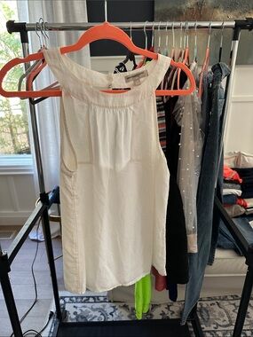 Banana Republic Ivory Sleeveless Scoop-Neck Tank